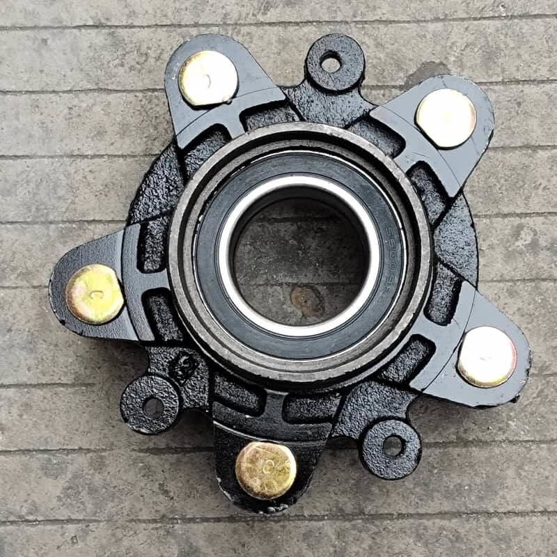 High-Strength Ductile Iron Motorcycle Wheel Bearing Housing with Corrosion-Resistant Powder Coating and Precision-Machined 0.02mm Tolerance